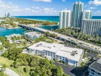 Beach Haus Bal Harbour