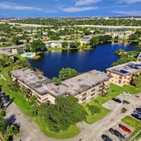 Berkeley Manor A Condo