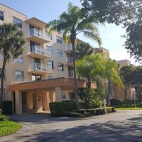 Executive Center Drive