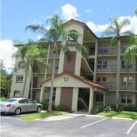 Ivanhoe East At Century Village